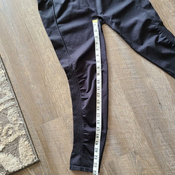 Fabletics Black High Waist Seamless Perforated Mesh Leggings Size L - Picture 9 of 10